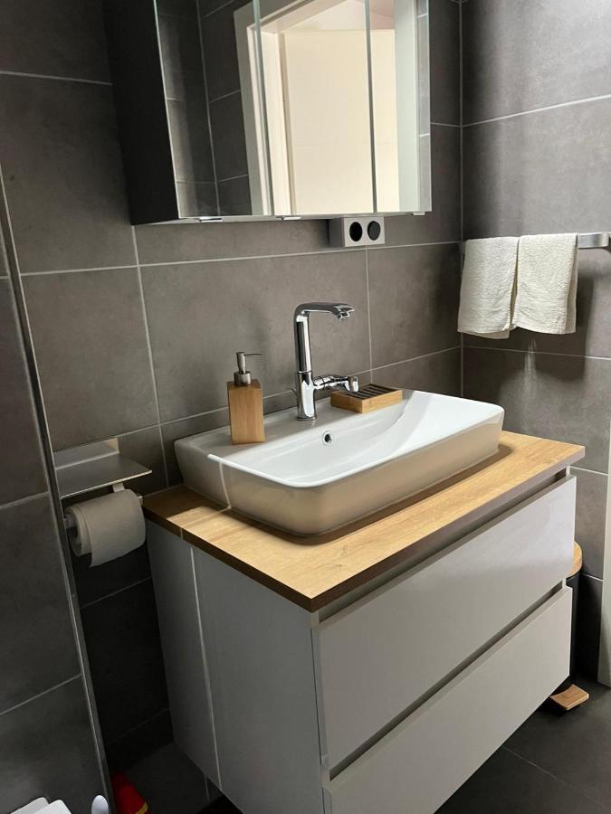 Moderne, Ruhige Ferienwohnung , Ideal Zum Abschalten Hadamar Zewnętrze zdjęcie