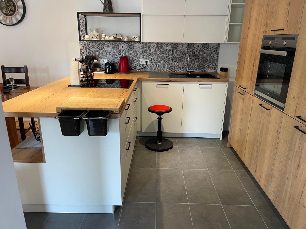 Moderne, Ruhige Ferienwohnung , Ideal Zum Abschalten Hadamar Zewnętrze zdjęcie