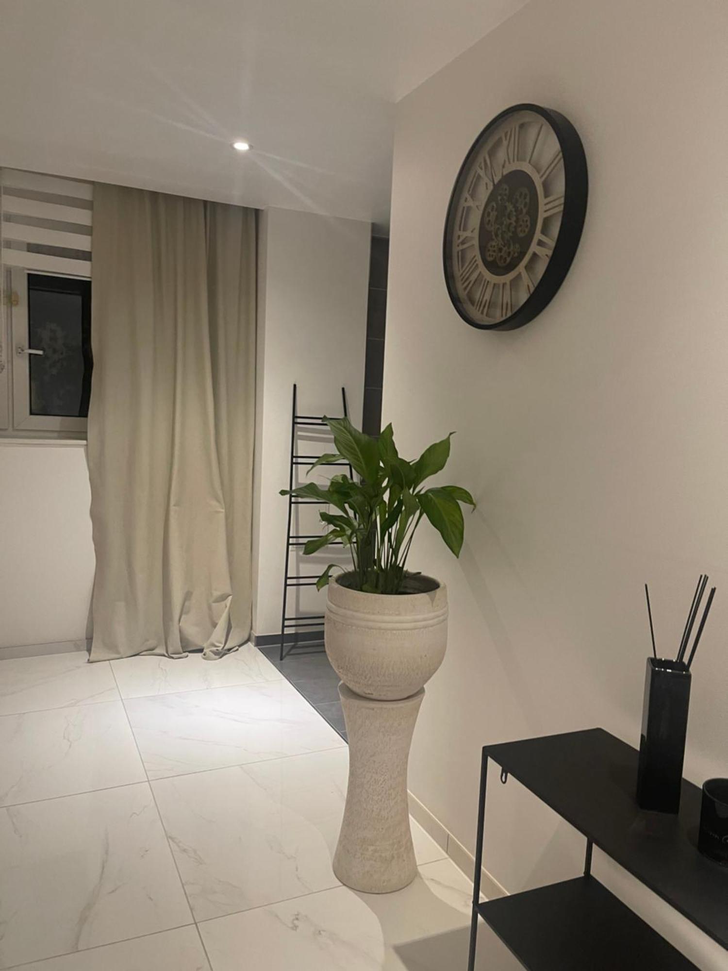Moderne, Ruhige Ferienwohnung , Ideal Zum Abschalten Hadamar Zewnętrze zdjęcie